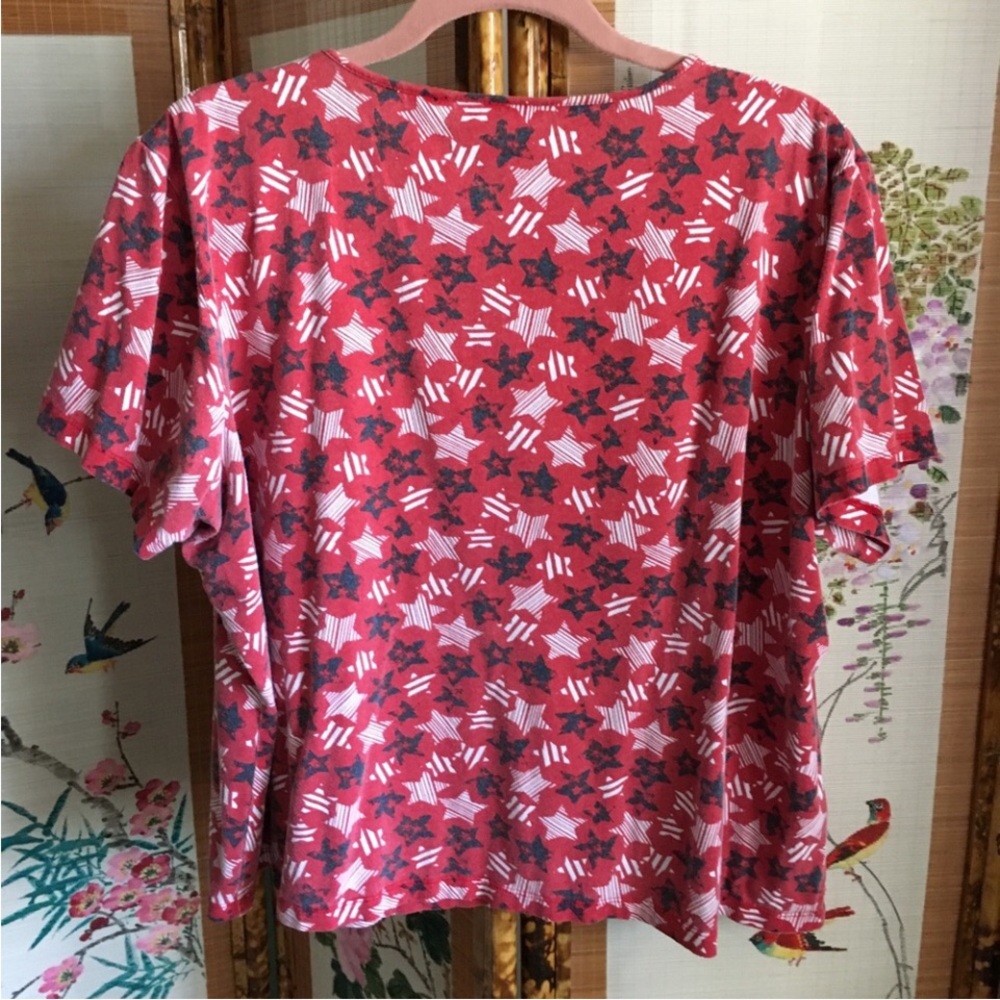 Liz Claiborne tee shirt patriotic red scoop neck stars stripes American holiday - Picture 4 of 7